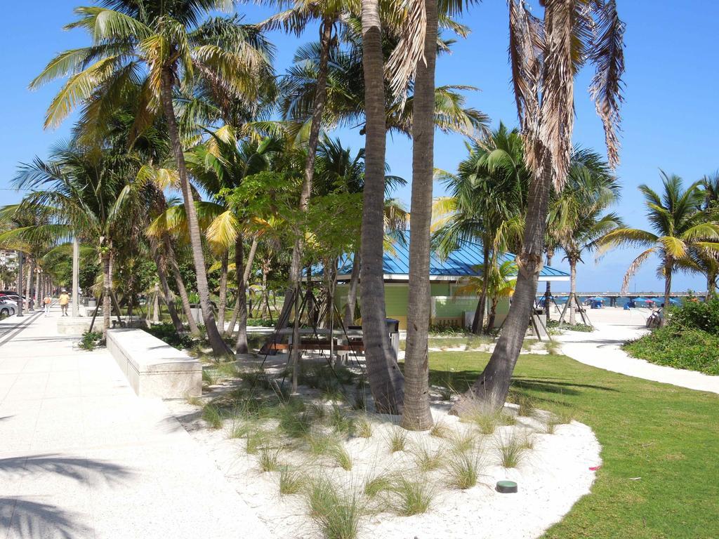 Pineapple Place Lejlighed Pompano Beach Eksteriør billede