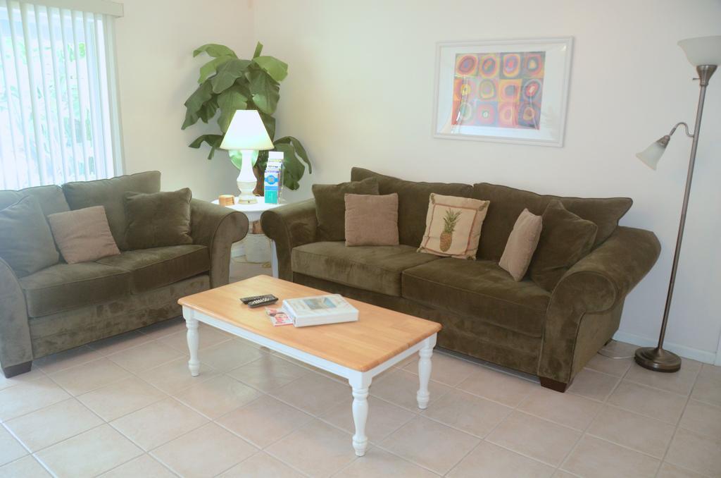Pineapple Place Lejlighed Pompano Beach Eksteriør billede